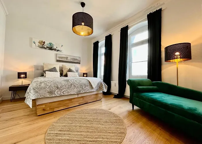 Charmante Stadtvilla Apartment *