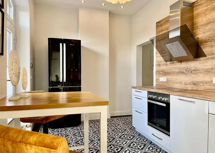 Charmante Stadtvilla Apartment